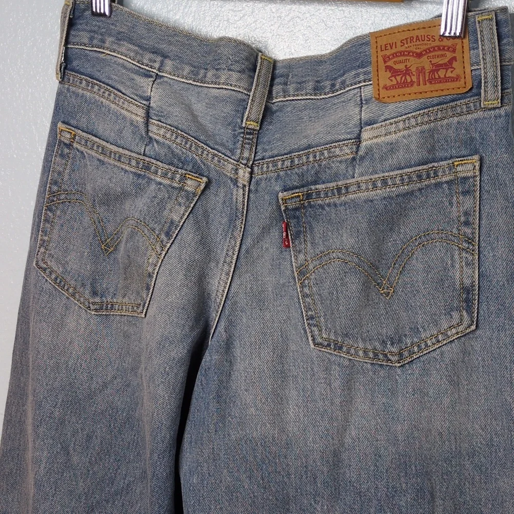 Levi's 94 Extra Wide Leg Baggy Jeans - Picture 9 of 10